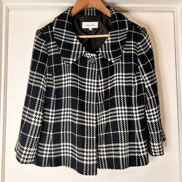 Calvin Klein Black and White Checkered Blazer - Size 14 - Picture 4 of 7